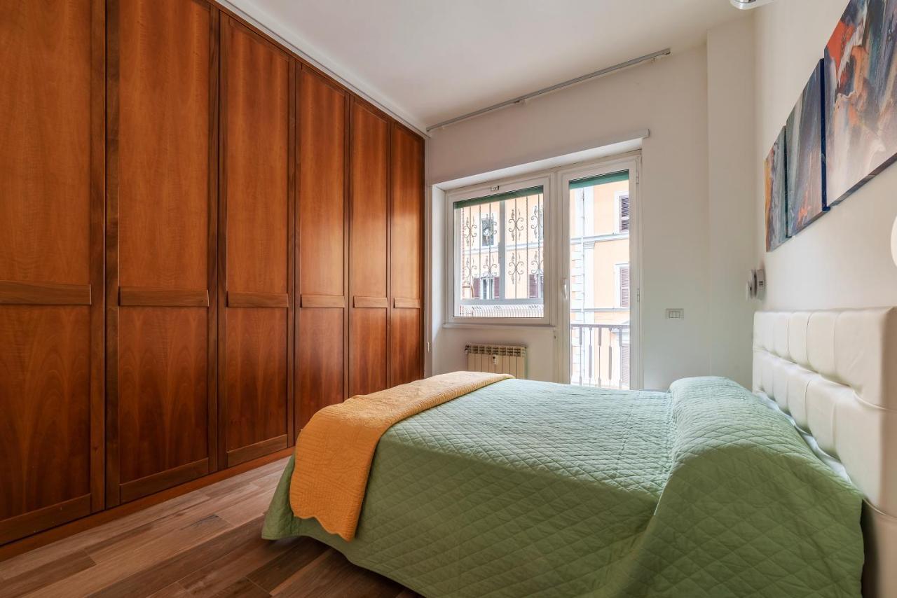 Piazza Re Di Roma Comfy Apartment المظهر الخارجي الصورة