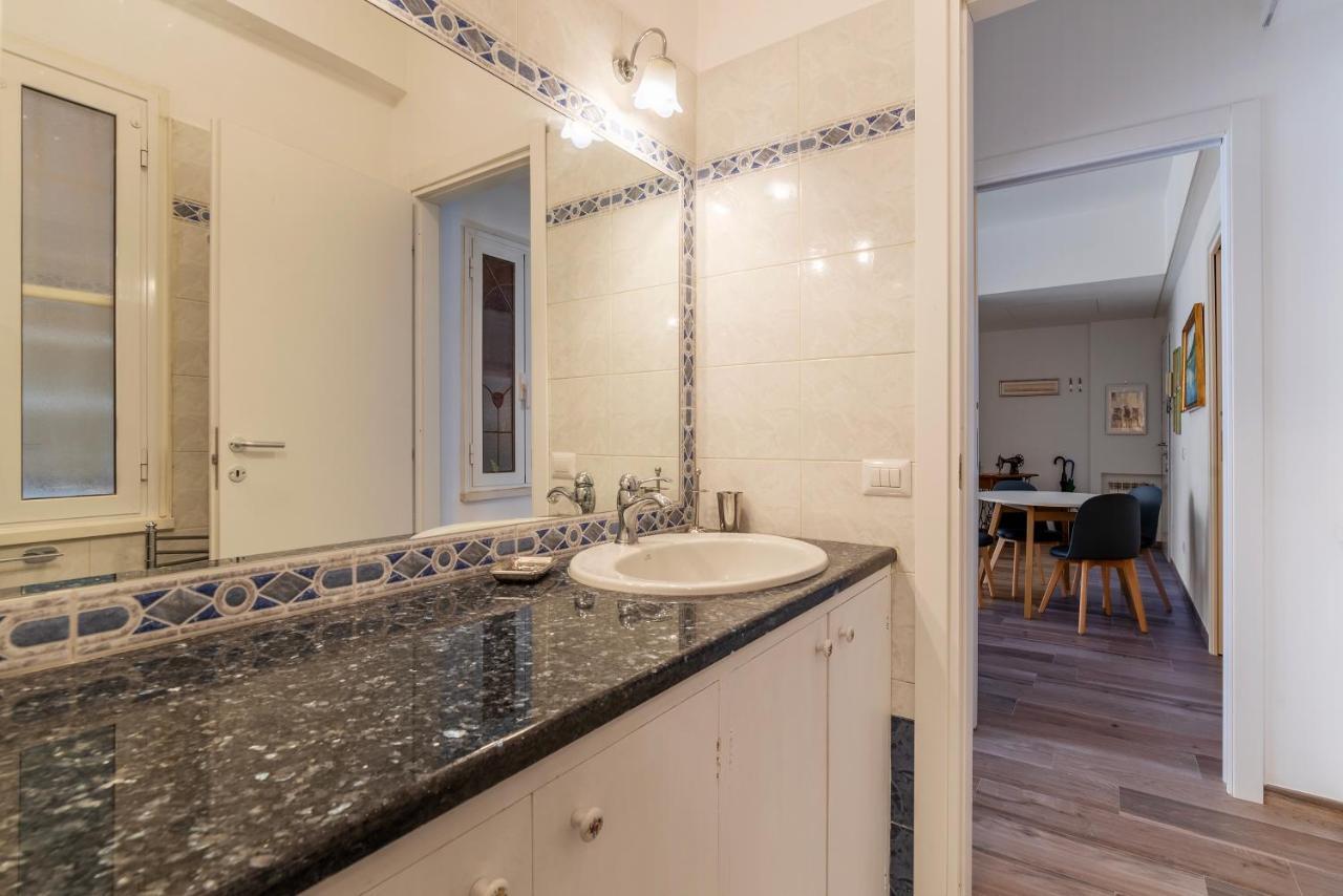 Piazza Re Di Roma Comfy Apartment المظهر الخارجي الصورة
